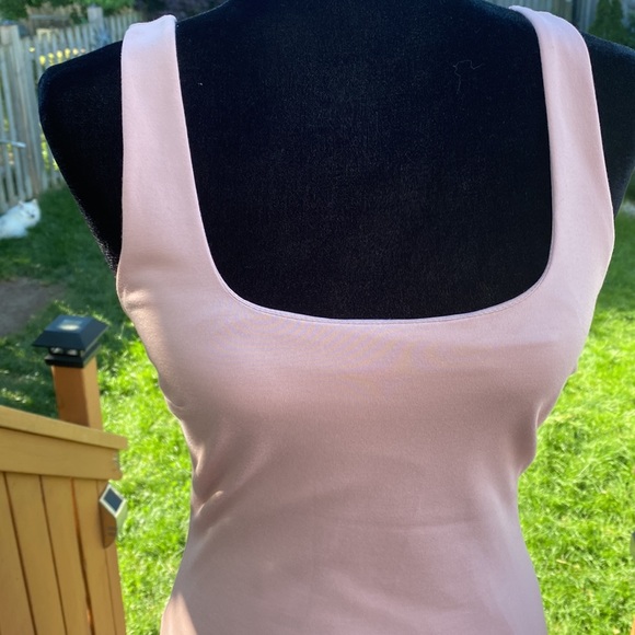 BNWT Guess Pink Spring/Summer Dress! - Picture 5 of 11